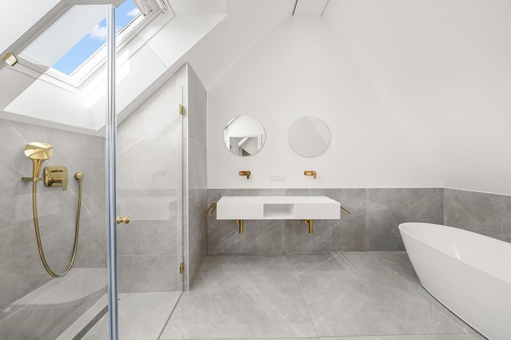 Designer Penthouse With Balcony Lägenhet Wien Exteriör bild